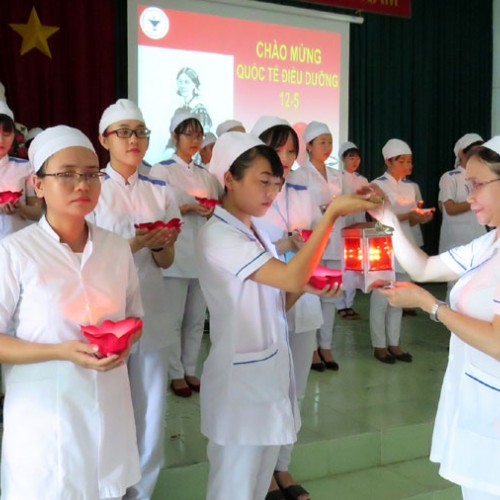 Trường cao đẳng Y tế Phú Yên: Kỷ niệm Ngày Điều dưỡng quốc tế